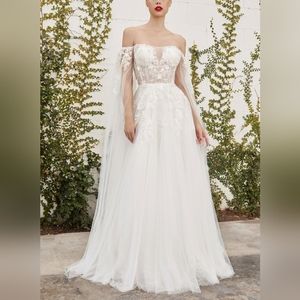 Wedding dress, off white long new tulle bridal gown